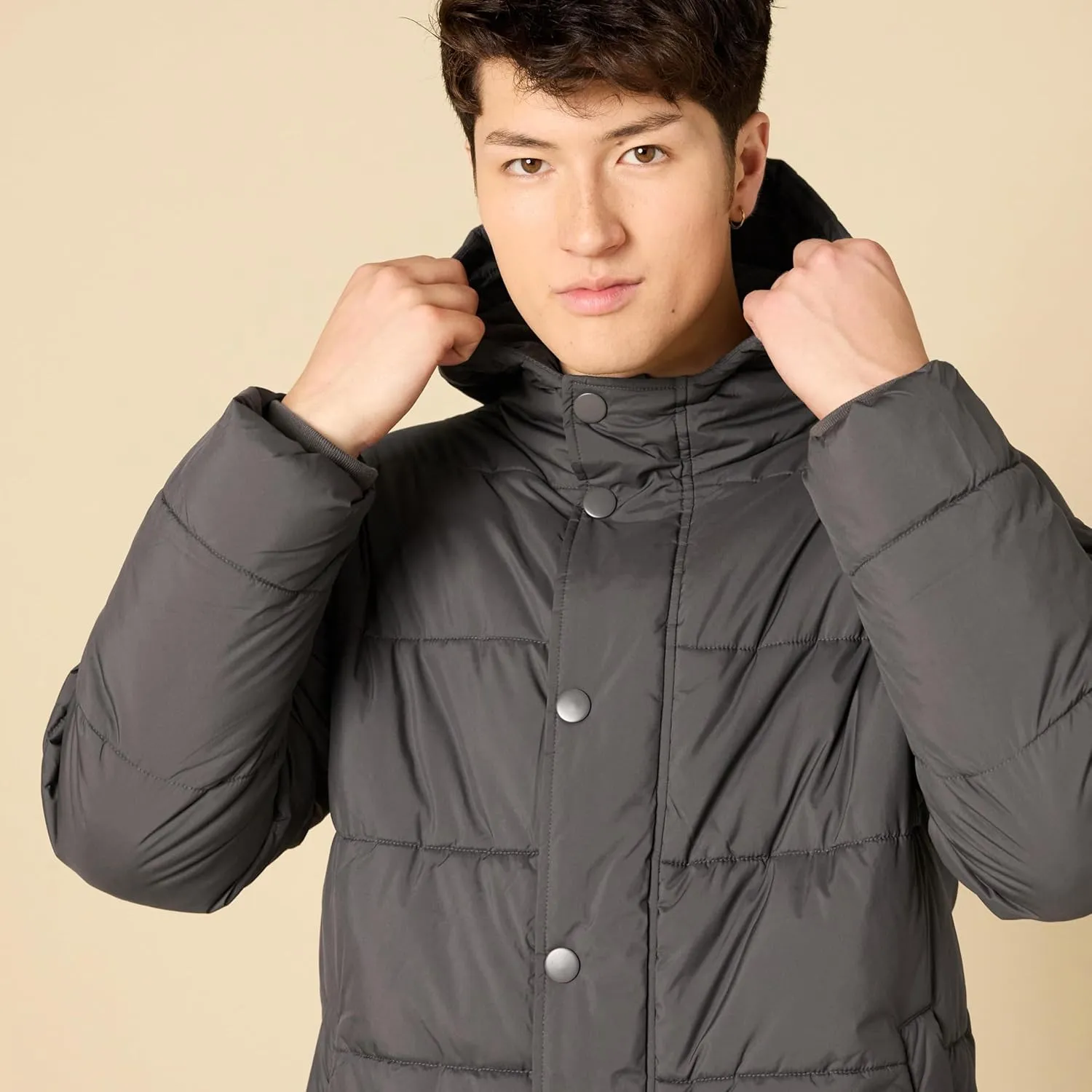 Amazon Essentials Men's Heavyweight Hooded Puffer Coat