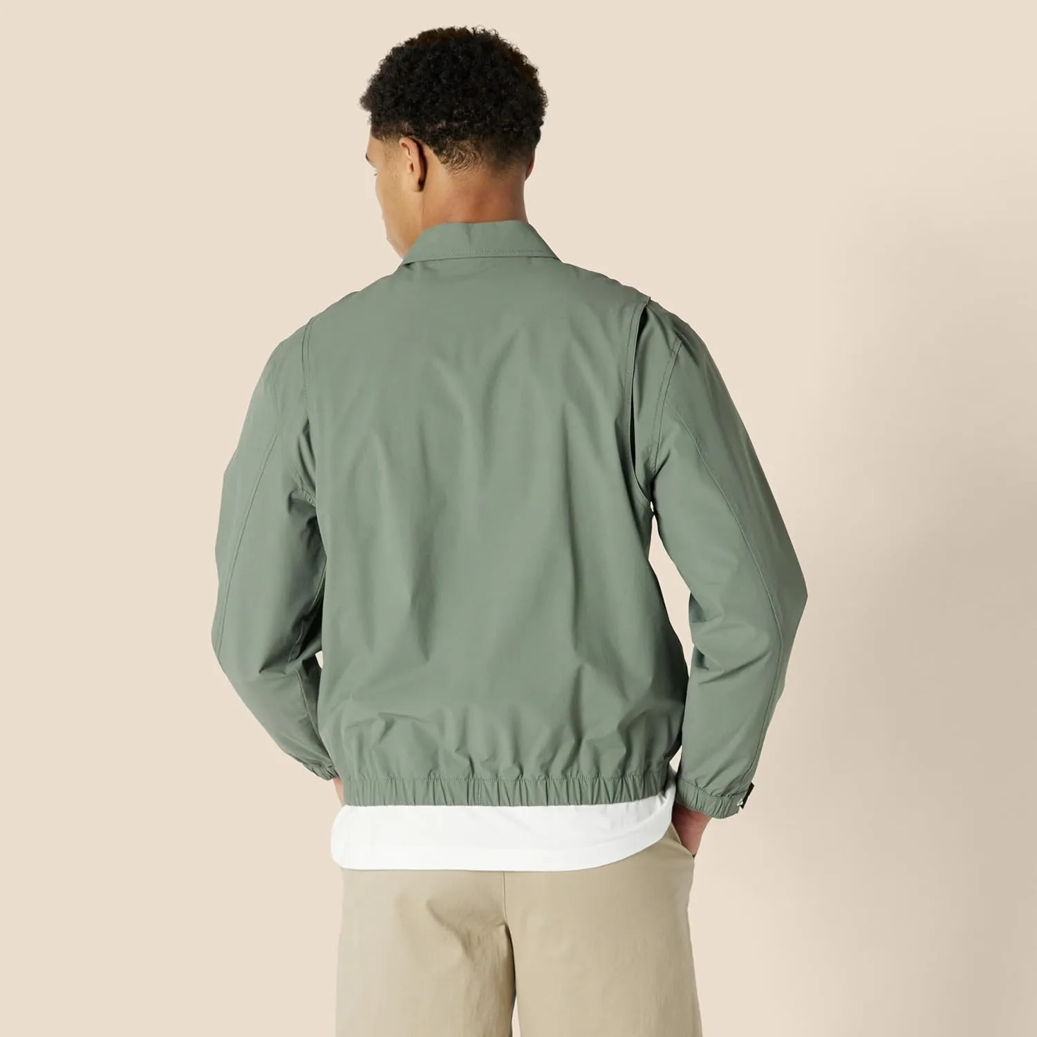 Amazon Essentials Men's Relaxed-Fit Lightweight Stretch Zip-Up Bomber Jacket