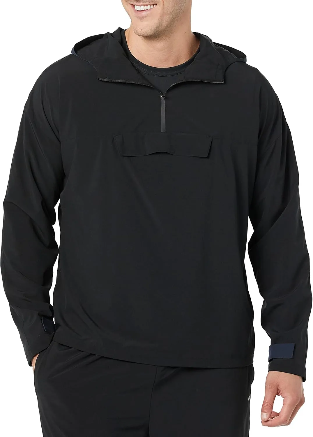 Amazon Essentials Men's Stretch Woven Quarter Zip Hooded Colorblock Jacket