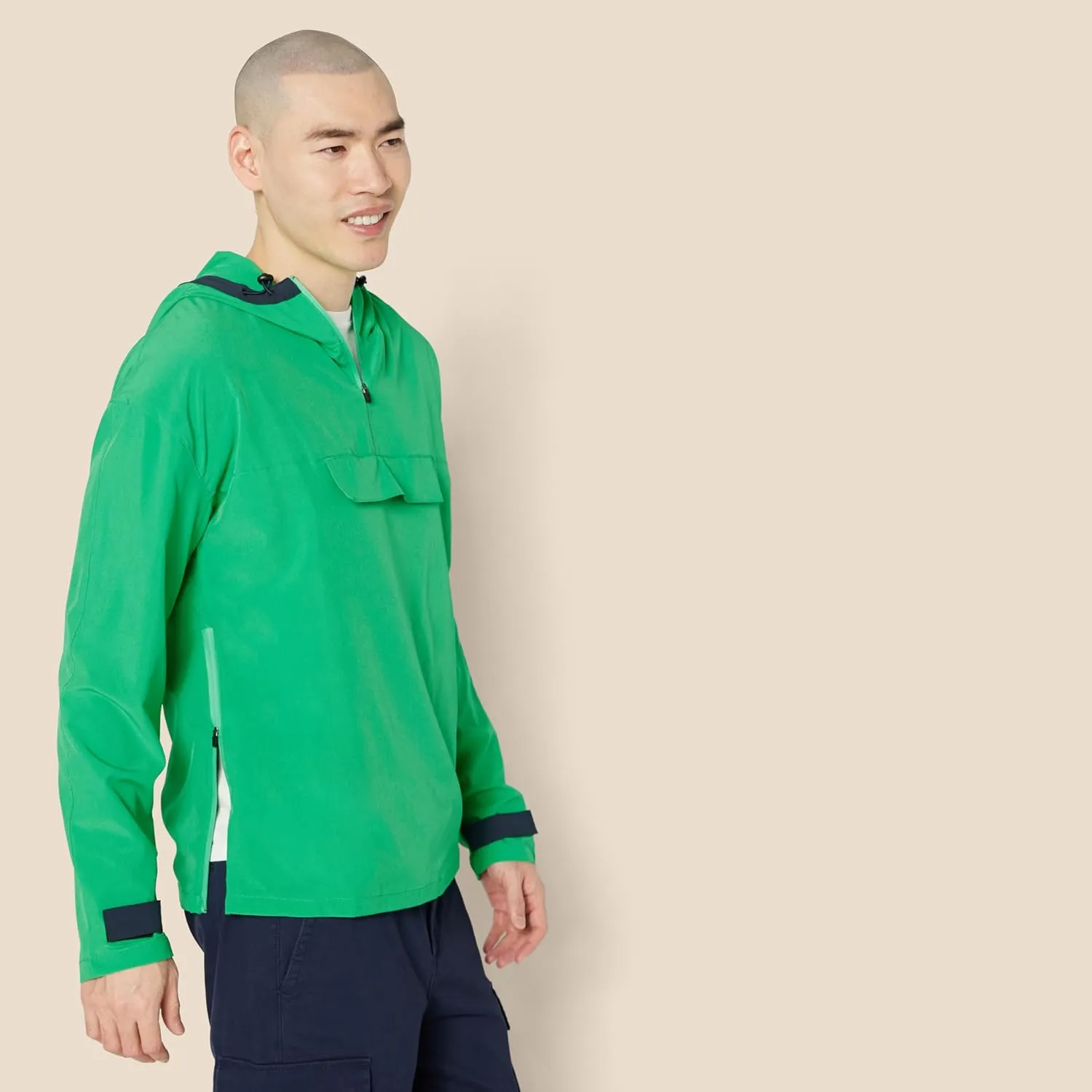 Amazon Essentials Men's Stretch Woven Quarter Zip Hooded Colorblock Jacket