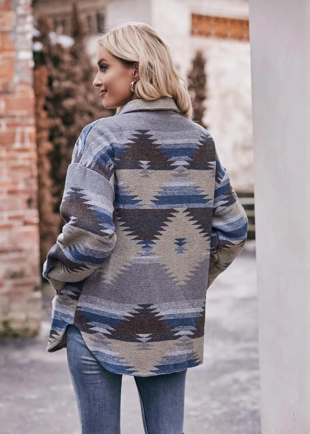 Bengbobar Women's Vintage Aztec Print Pattern Loose Shacket Button Down Long Sleeve Laple Neck Coats Woolen Shirts Jacket