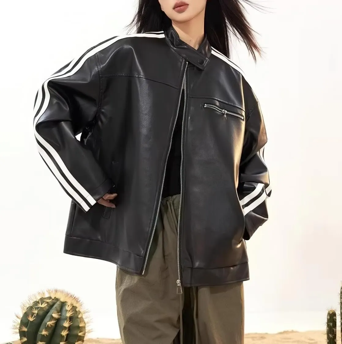 chouyatou Womens Y2k Moto PU Jacket Zip Up Bomber Jacket Stand Collar Faux Leather Jacket Coat with Pockets