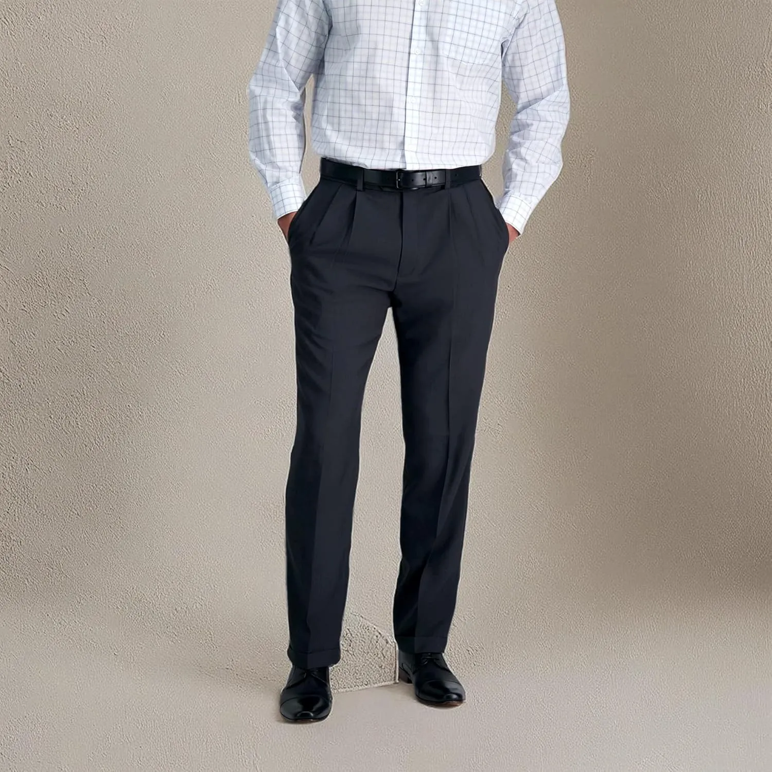 Haggar Men's E-CLO Repreve Stria Pleat Front Dress Pant