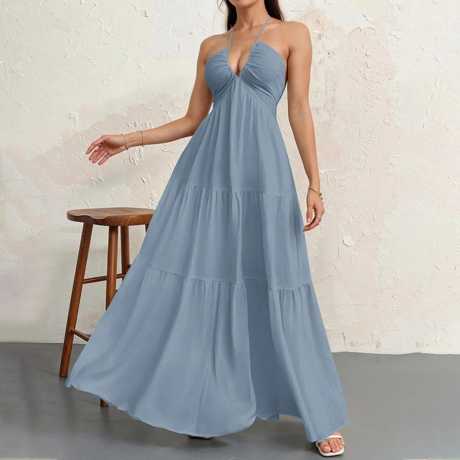 Halter Maxi Dresses for Women 2025 Elegant V Neck Spaghetti Strap Dress Casual Boho Tiered Hem a Line Corset Sundress