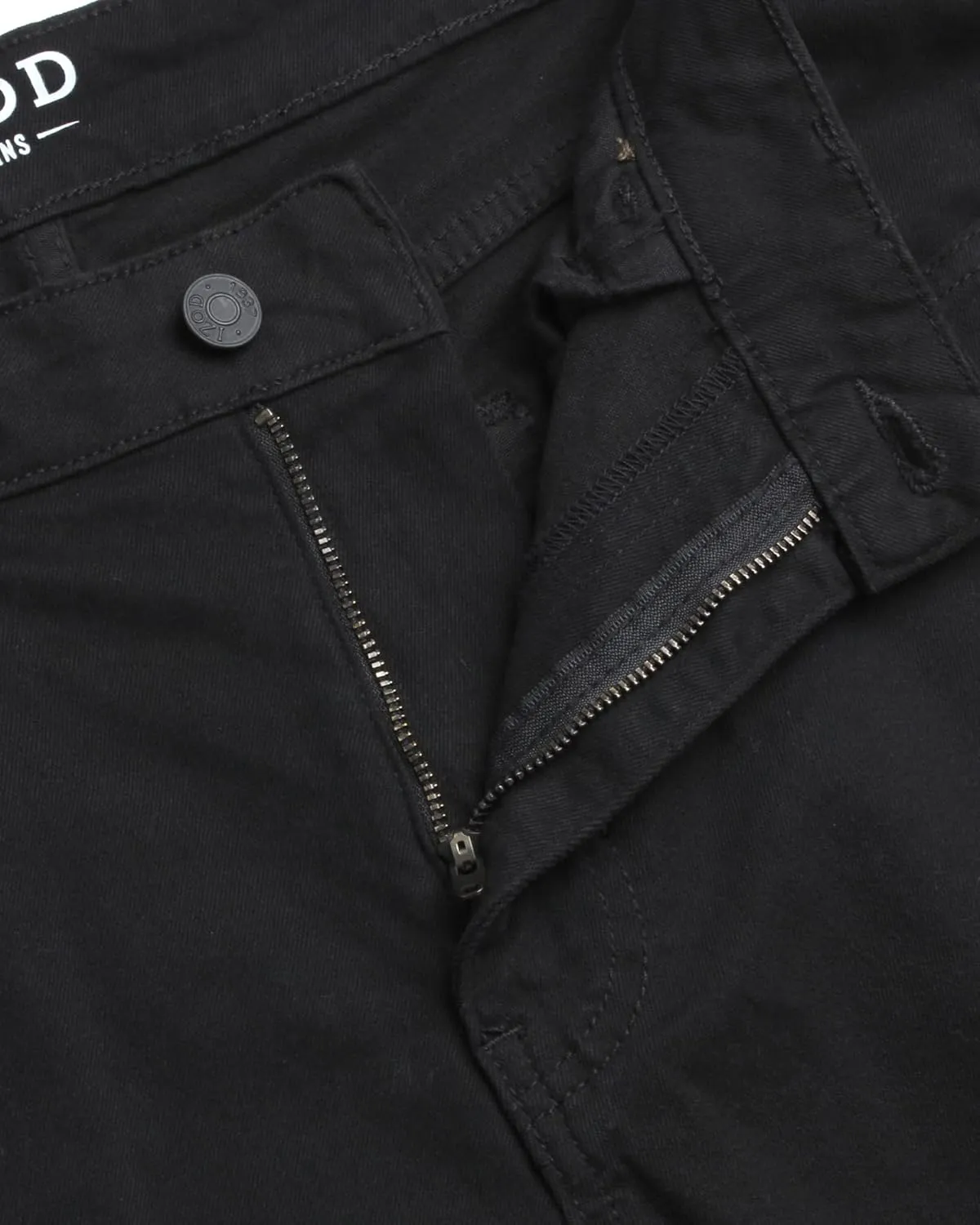IZOD Men's Relaxed Fit Jeans - Classic 5-Pocket Comfort Stretch Denim - Straight Leg Casual Work Pants for Men