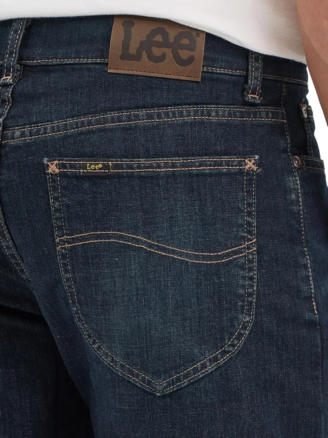 Lee Men's Legendary Relaxed Straight Jean