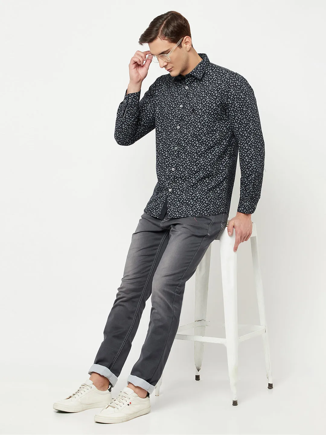 Men's Black Casual Floral Ditsy Print Full Sleeve Shirt