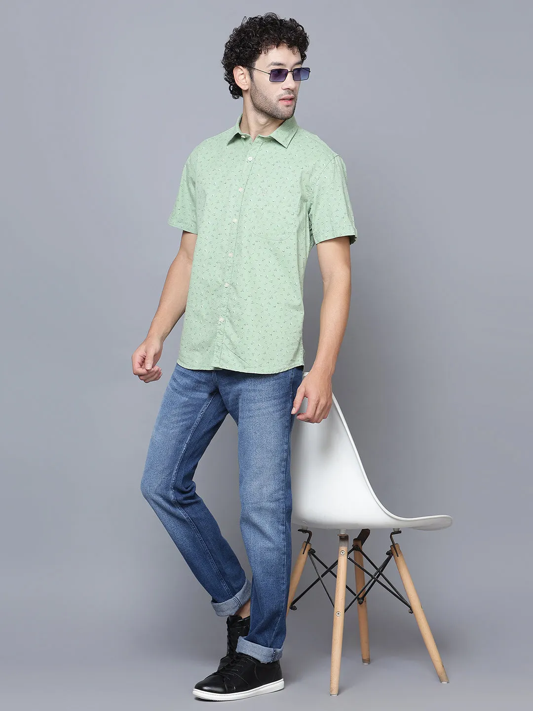 Men's Light Green Casual Floral Ditsy Print Half Sleeve Shirt