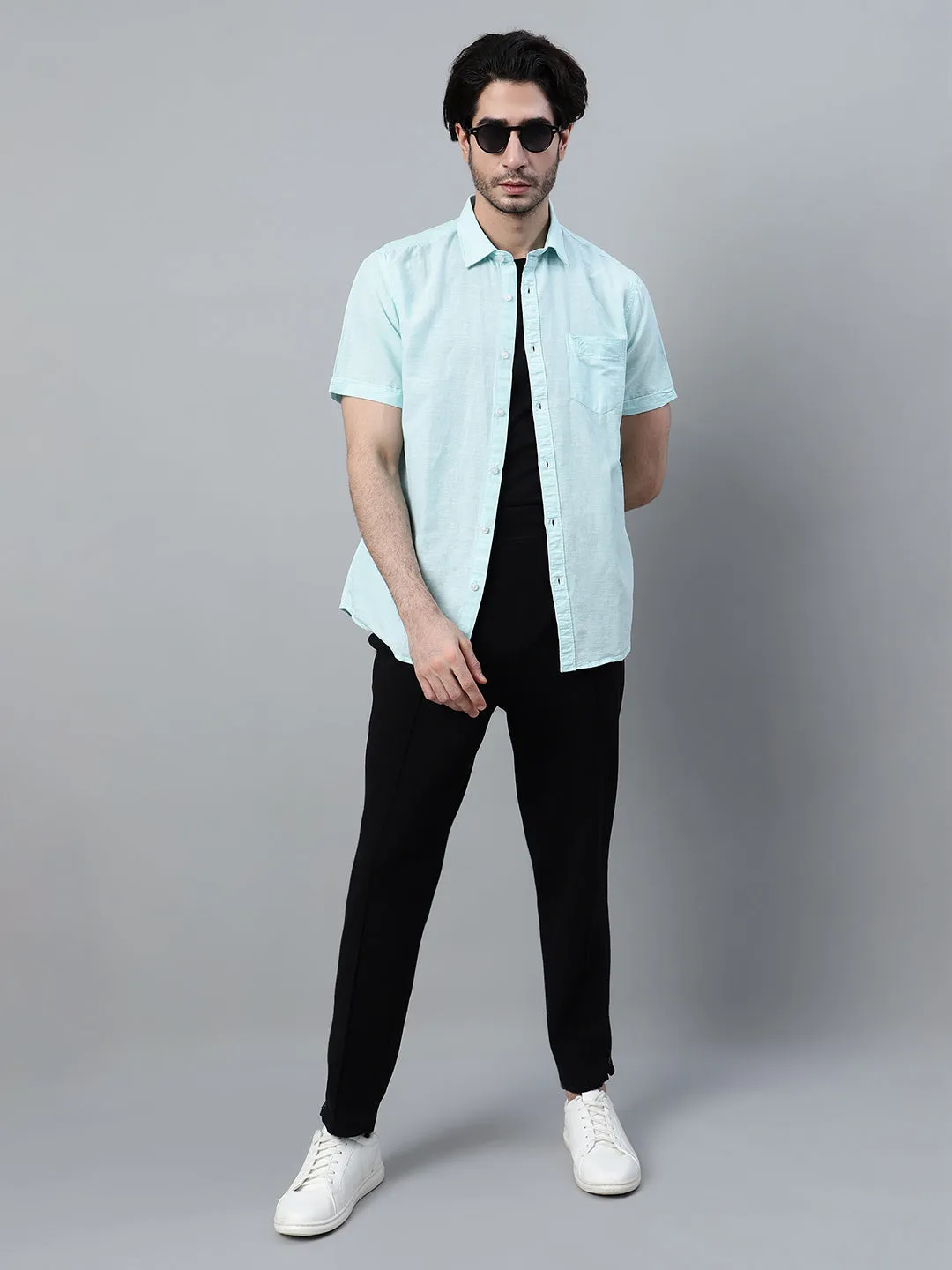 Men's Mint Blue Casual Plain Half Sleeve Shirt