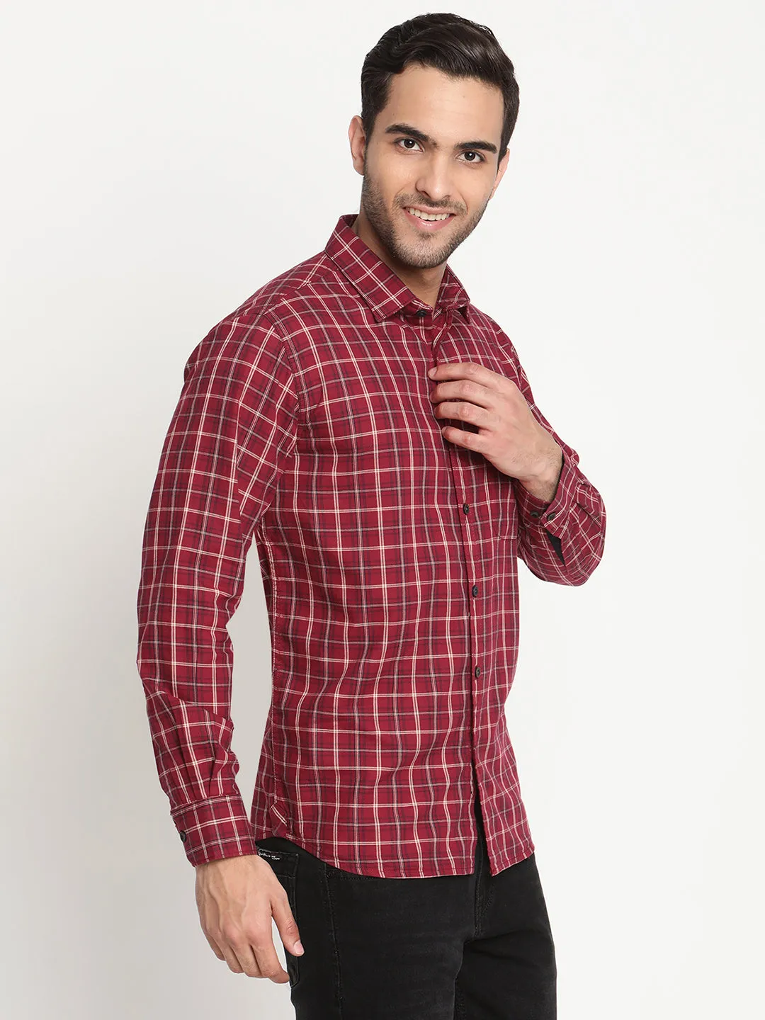 Men's Red Casual Medium Checks Full Sleeve Shirt
