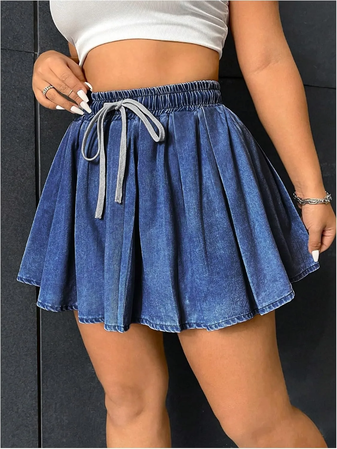 OYOANGLE Women's Plus Size Drawstring Waist Denim Skirts Y2k Ruffle Pleated Short Skirt