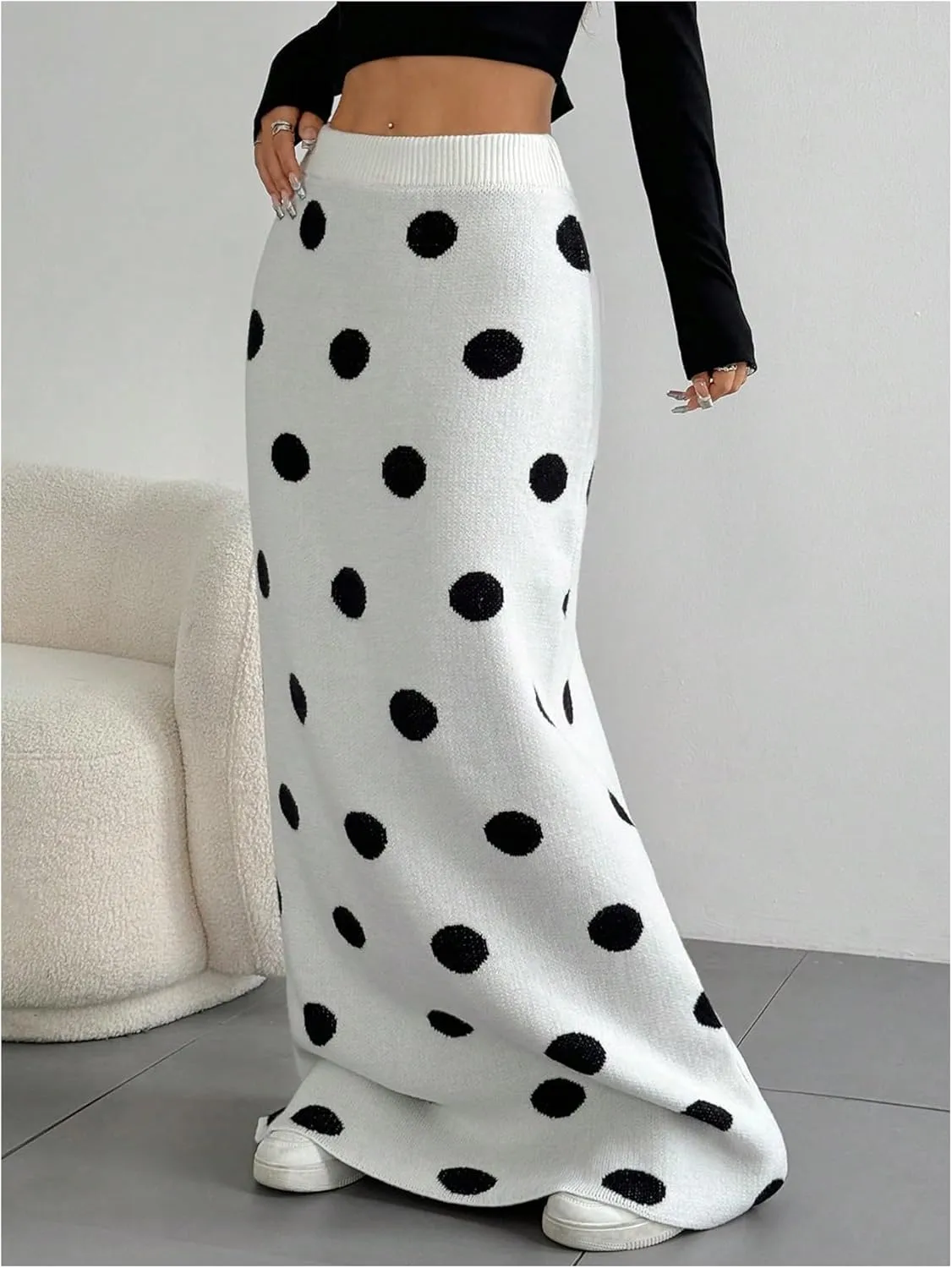 Verdusa Women's Polka Dots Maxi Skirt Elastic High Waist Sweater Long Skirt