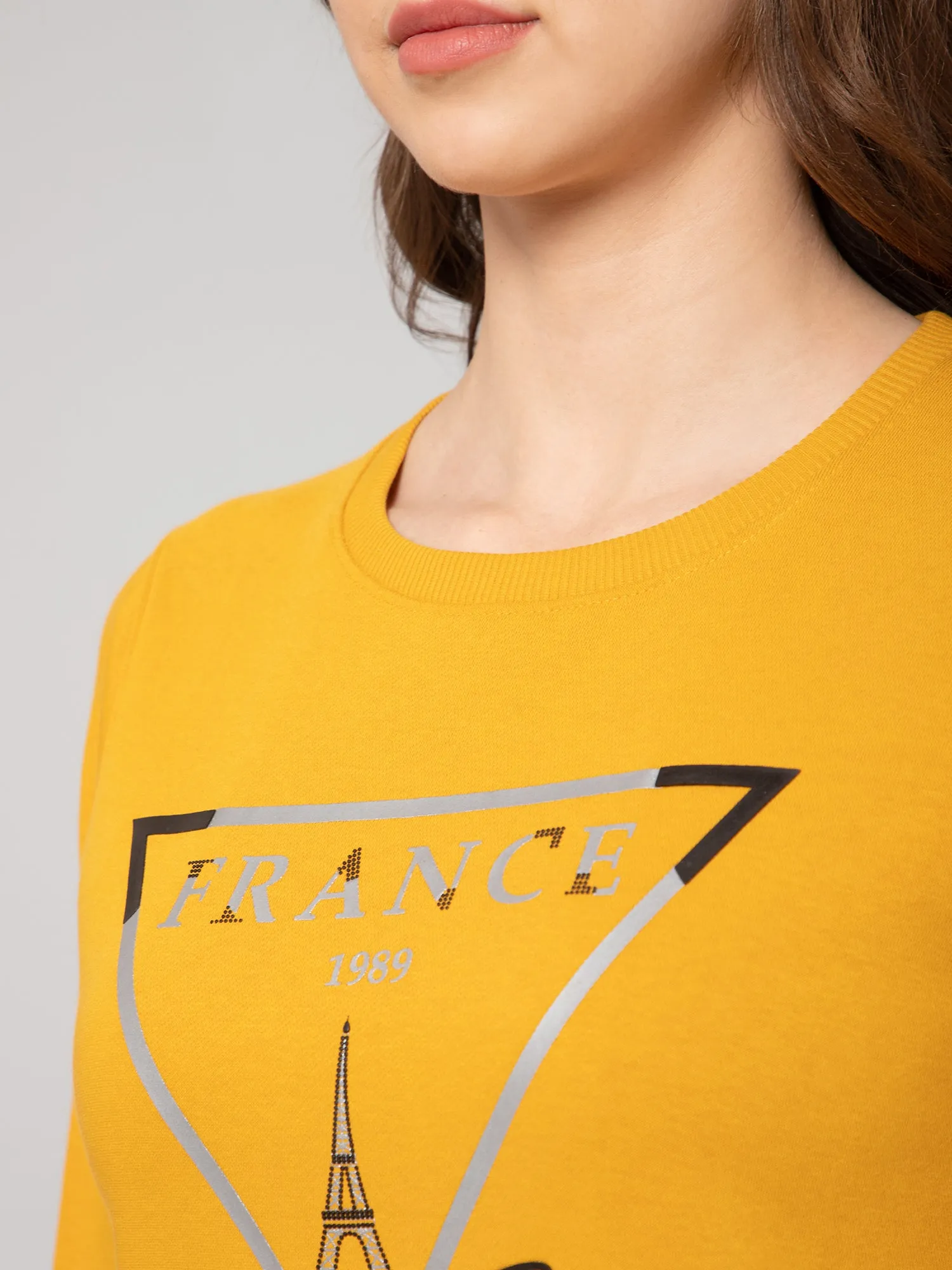 Women's Casual  Mustard Regular Full Sleeve Pullover Sweatshirt