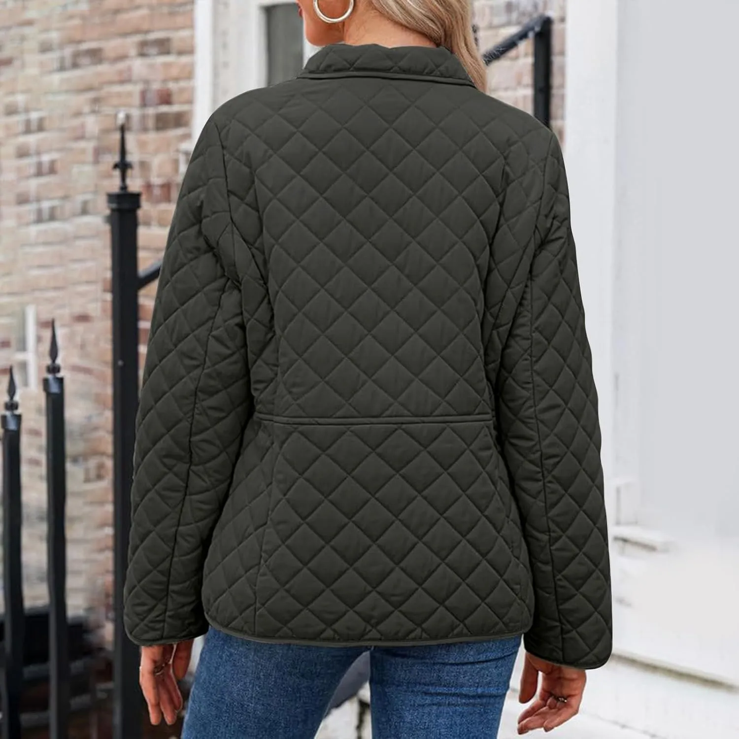 Women's Puffer Jacket Long Sleeve Button Down Lapel Quilted Coats Casual Lightweight Outwear Jacket With Pockets